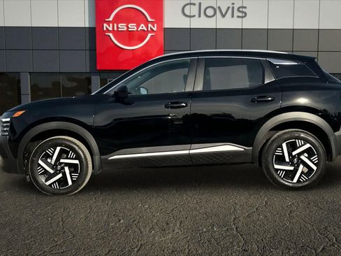 New 2026 Nissan Kicks SV image 6