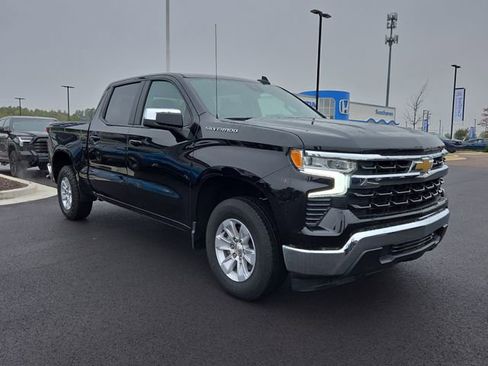 Used 2025 Chevrolet Silverado 1500 LT image 7