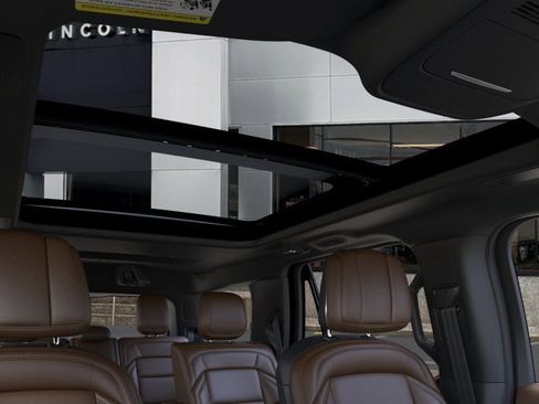 New 2026 Lincoln Navigator Reserve AWD/4WD image 22