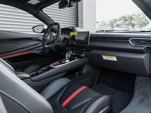 New 2026 Lotus Emira SE RWD image 7