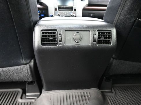 Used 2021 Toyota Tundra Limited w/ Limited Premium Package image 36