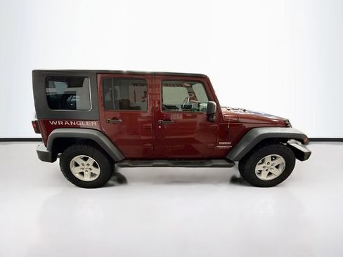 Used 2010 Jeep Wrangler Unlimited Sport image 5