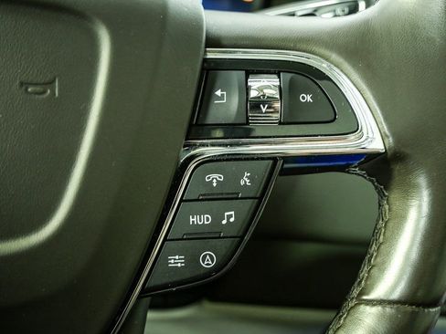 Used 2023 Lincoln Navigator Black Label image 11