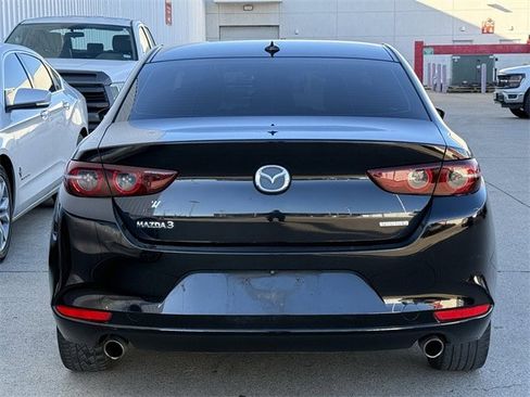 Used 2019 MAZDA MAZDA3 Sedan w/ Premium Package image 5