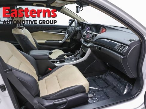Used 2015 Honda Accord EX-L image 22