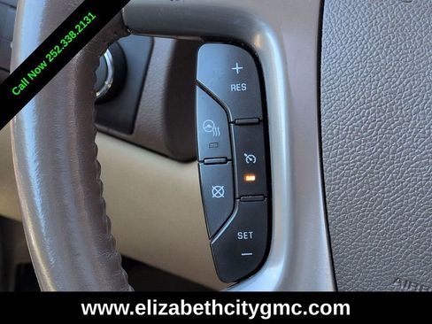 Used 2012 GMC Yukon XL SLT w/ SLT-2 Equipment Package AWD/4WD image 26