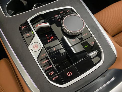 New 2026 BMW X7 xDrive40i image 18