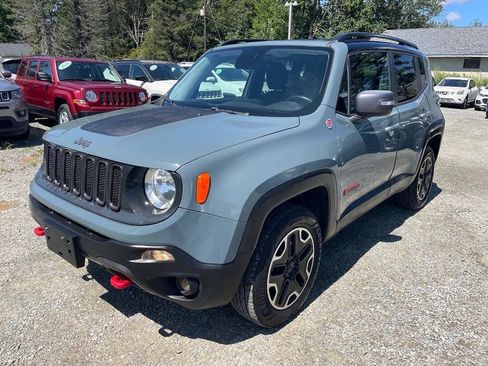 Used 2016 Jeep Renegade Trailhawk AWD/4WD image 1