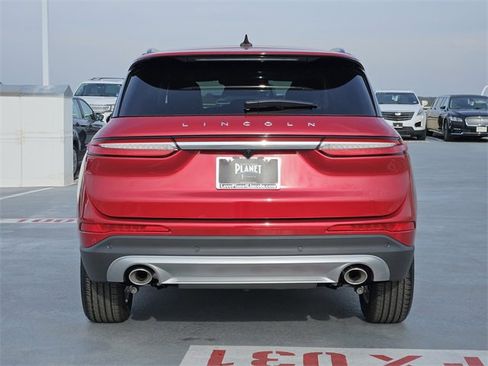 New 2026 Lincoln Corsair Premiere image 6