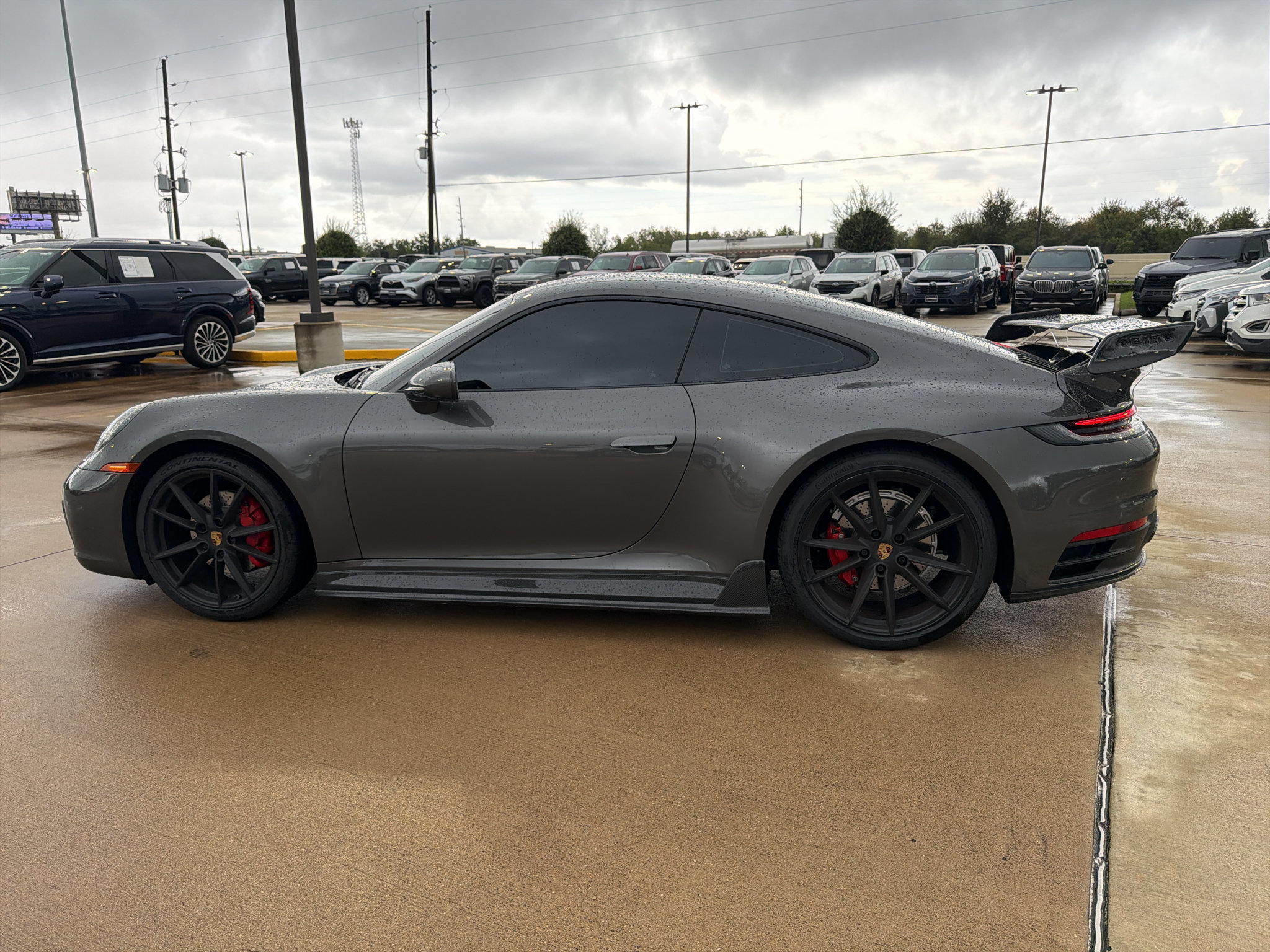 Used 2022 Porsche 911 Carrera RWD image 24