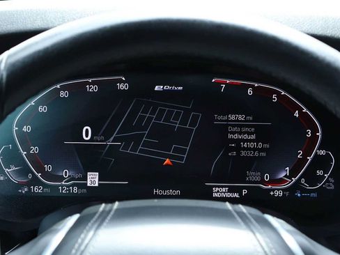 Used 2023 BMW 530e xDrive AWD/4WD image 18