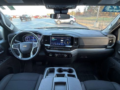 Used 2022 Chevrolet Silverado 1500 LT image 23