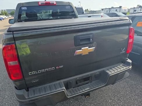 Used 2018 Chevrolet Colorado W/T w/ WT Convenience Package AWD/4WD image 4