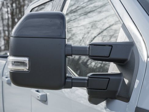 New 2026 Ford F250 Platinum image 16