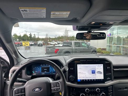 Used 2024 Ford F150 XLT w/ Tow/Haul Package image 12