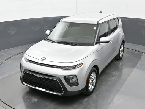 Used 2020 Kia Soul S image 31