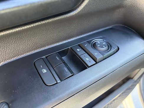 Used 2025 Toyota Tacoma SR w/ Towing Package image 6