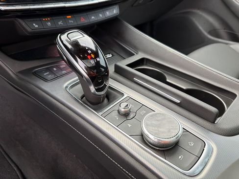 Used 2025 Cadillac CT5 Premium Luxury RWD image 31