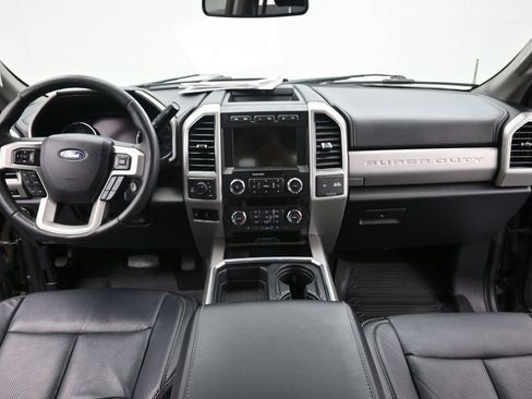 Used 2020 Ford F250 Lariat w/ Lariat Value Package AWD/4WD image 12