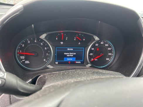 Used 2019 Chevrolet Equinox LT image 10