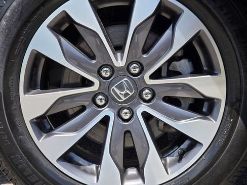 Used 2023 Honda Odyssey EX-L image 19