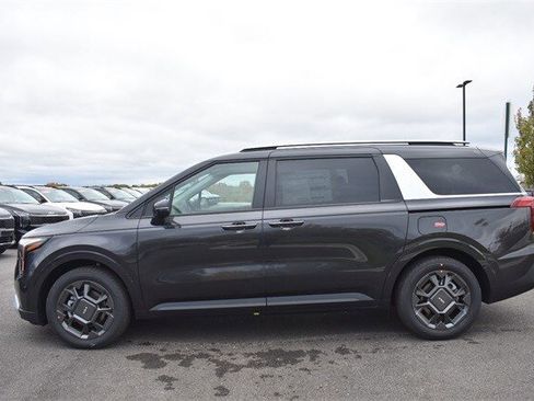 New 2026 Kia Carnival EX image 6