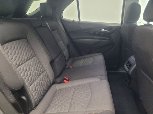 Used 2018 Chevrolet Equinox LT image 19