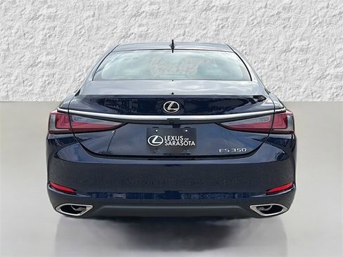 New 2025 Lexus ES 350 Ultra Luxury image 4