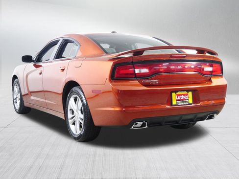 Used 2013 Dodge Charger SXT image 5