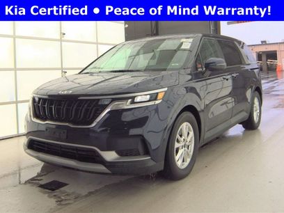 Used 2023 Kia Carnival LX