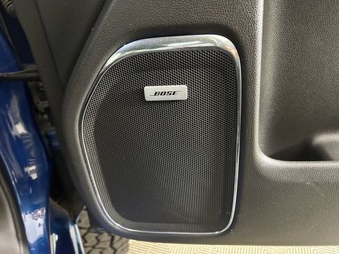 Used 2018 GMC Sierra 1500 SLT AWD/4WD image 30