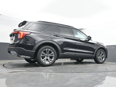 New 2026 Ford Explorer Active w/ Active Comfort Package AWD/4WD image 44