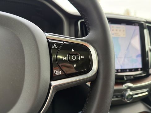 Used 2023 Volvo XC60 B5 Plus w/ Protection Package Premier image 55