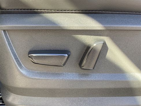 New 2026 Nissan Armada SV image 14