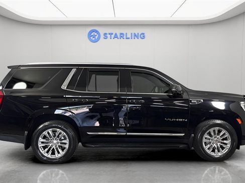 Certified 2022 GMC Yukon SLT w/ SLT Premium Package image 11