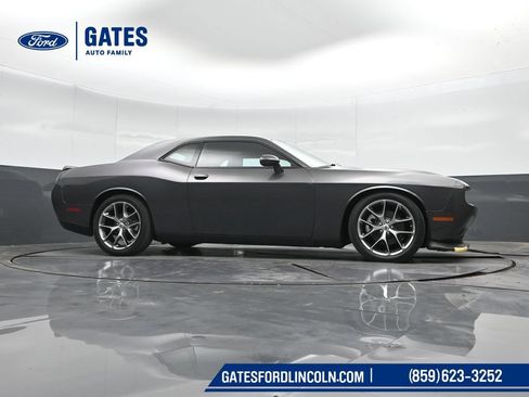 Used 2022 Dodge Challenger GT RWD image 33