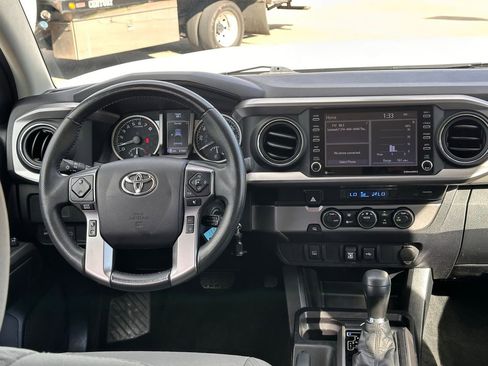 Used 2021 Toyota Tacoma SR5 image 19