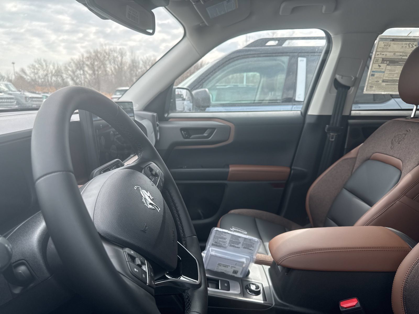 New 2026 Ford Bronco Sport Outer Banks w/ Outer Banks Tech Package+ AWD/4WD image 31