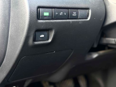Used 2025 Nissan Sentra S FWD image 20