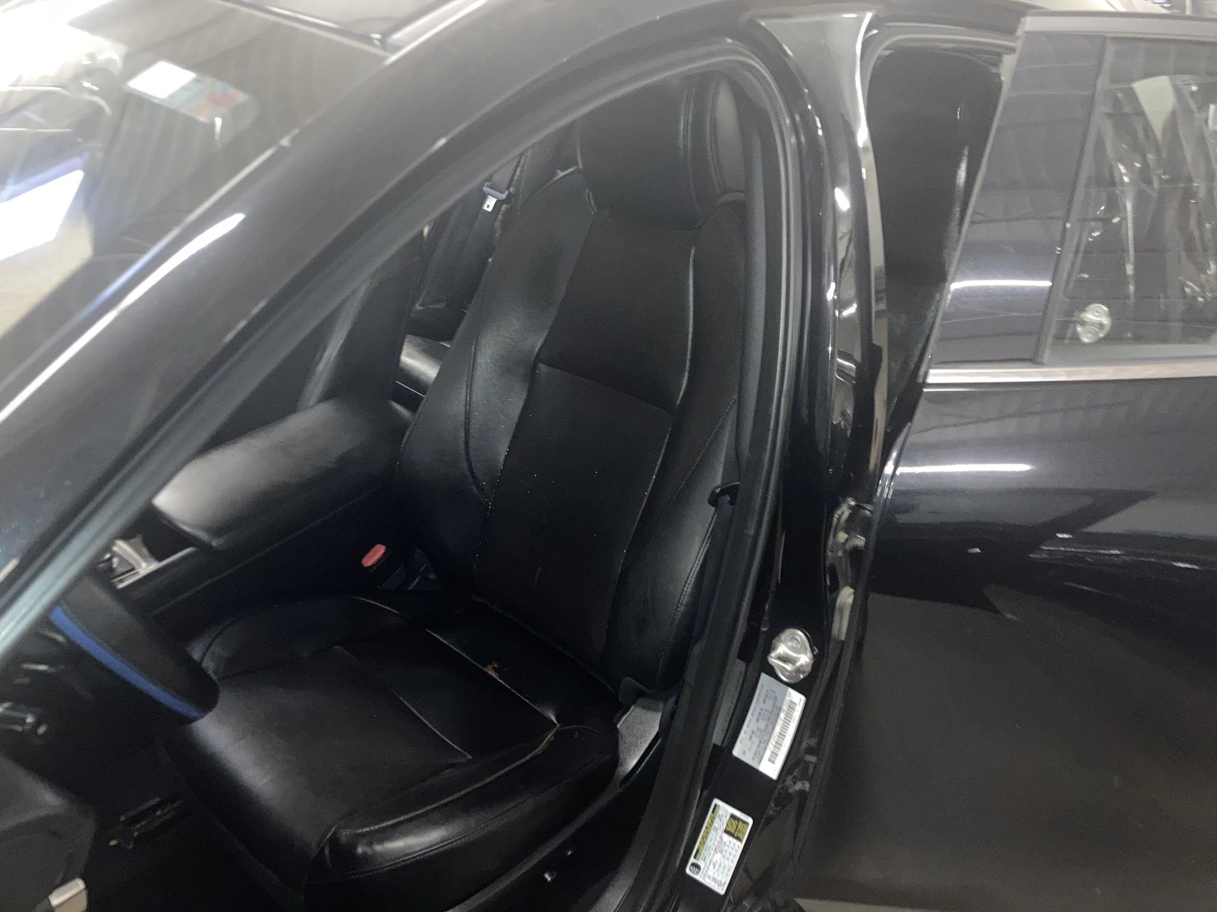 Used 2019 MAZDA MAZDA3 Hatchback w/ Premium Package FWD image 37