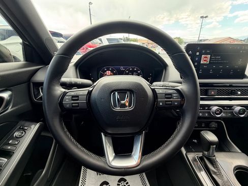 Used 2025 Honda Civic Sport Touring image 11