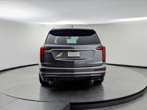 Used 2021 Cadillac XT6 Luxury image 6