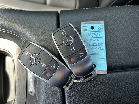 Used 2022 Mercedes-Benz GLE 350 4MATIC w/ Premium Package image 59