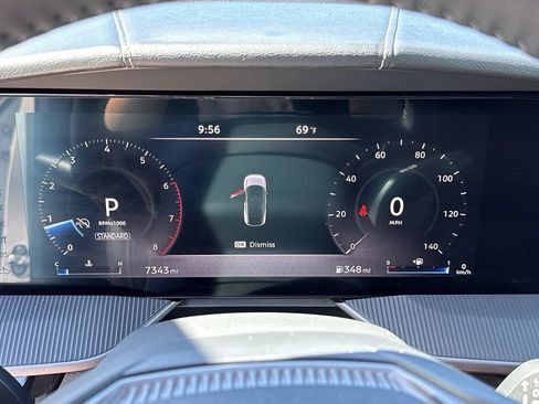 Certified 2025 Nissan Murano SV AWD/4WD image 10