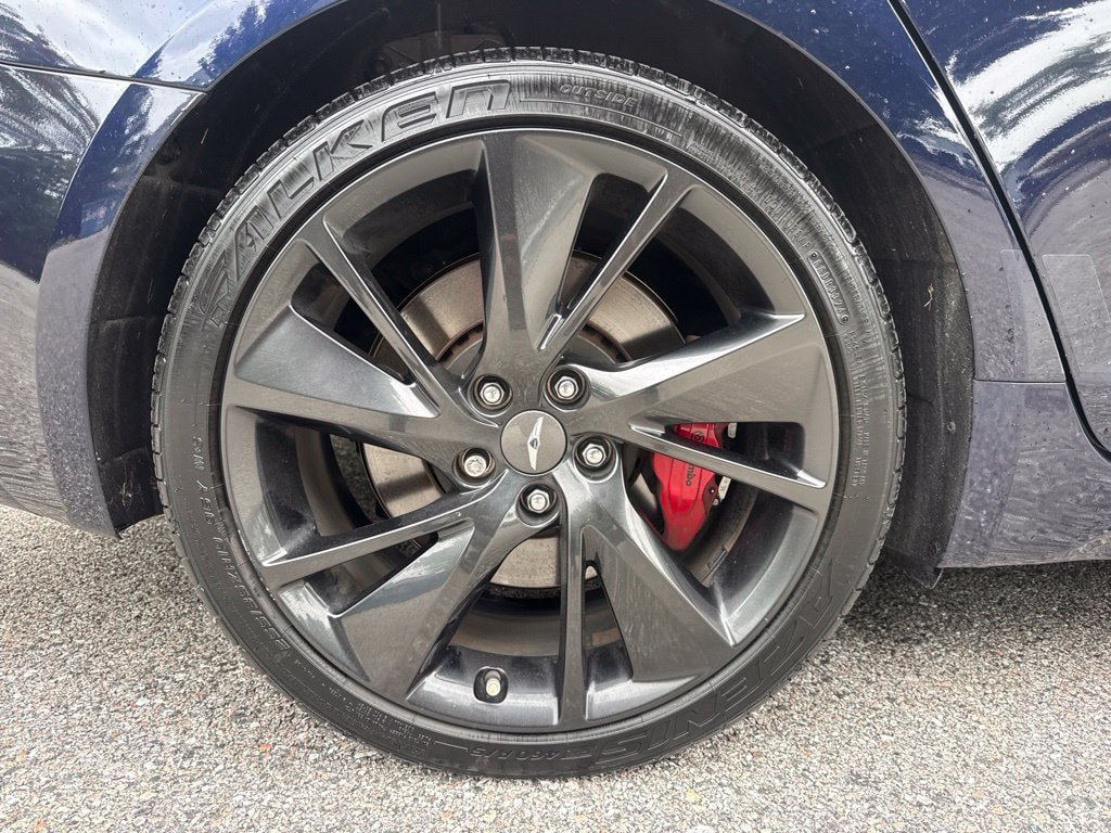 Used 2023 Genesis G70 3.3T w/ Sport Prestige Package AWD/4WD image 12