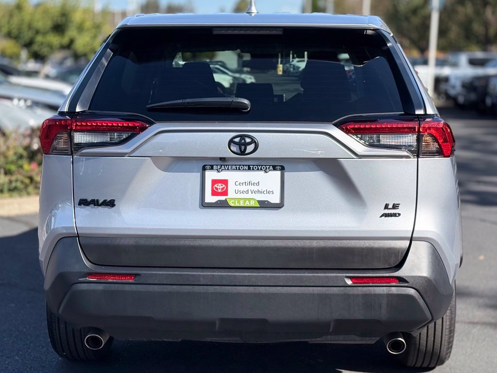 Certified 2024 Toyota RAV4 LE AWD/4WD image 4