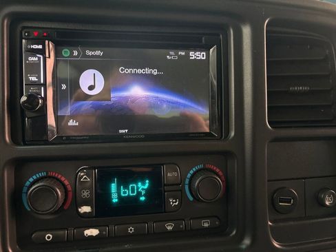 Used 2003 GMC Yukon XL SLT w/ 1SC Preferred Equipment Group image 25