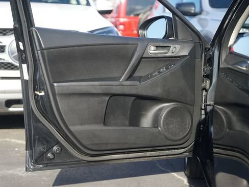 Used 2013 MAZDA MAZDA3 i Sport FWD image 30