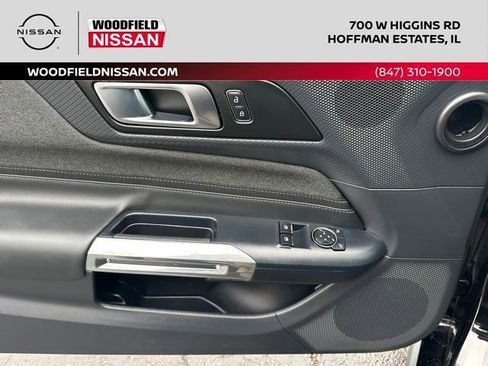 Used 2025 Ford Mustang Coupe image 21