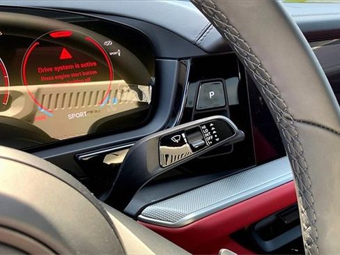 New 2025 Porsche Cayenne E-Hybrid Coupe image 37